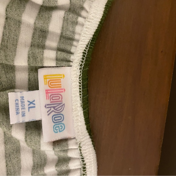 Green and White Striped Top - Picture 2 of 2